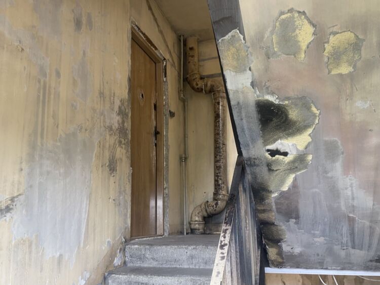 Ponad 100 tysięcy złotych na pomoc dla rodzin poszkodowanych w pożarze bloku w Rzeszowie