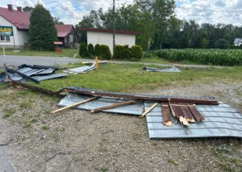 Wypłacono już 440 tys. zł dla osób poszkodowanych podczas ostatnich burz