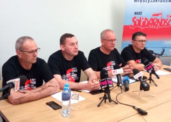 Mieleccy związkowcy i politycy PiS apelują o wznowienie zamówień śmigłowców Black Hawk