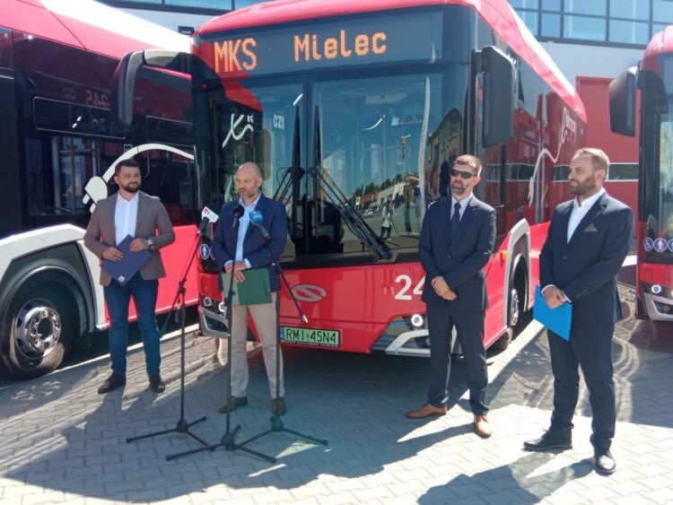 Nowe autobusy elektryczne w Mielcu