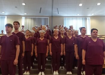 Nowe pokolenie pielęgniarek i pielęgniarzy. Czepkowanie w Tarnobrzegu