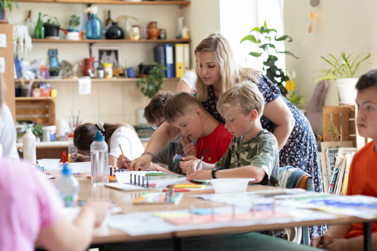 Krosno: Twórcze wtorki dla młodzieży z niepełnosprawnością – taniec, gotowanie i rękodzieło