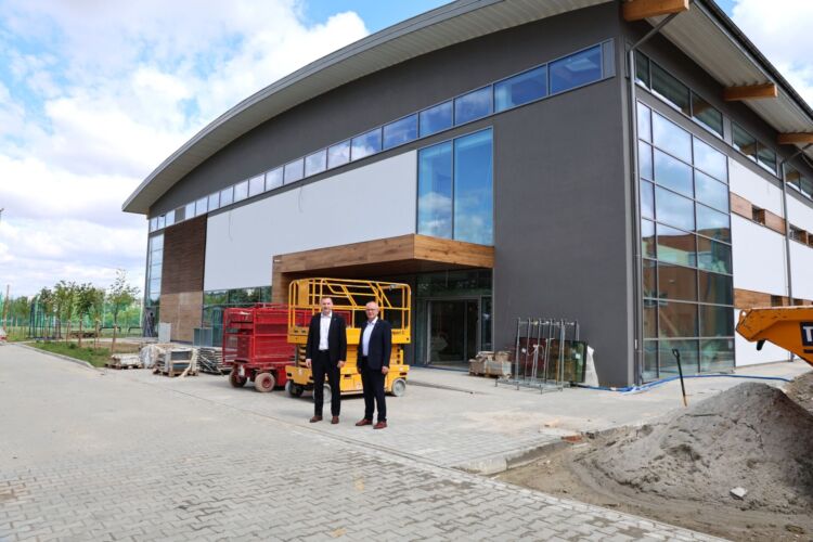 Budowa hali sportowej przy ZSO nr 1 w Mielcu wchodzi w finalny etap