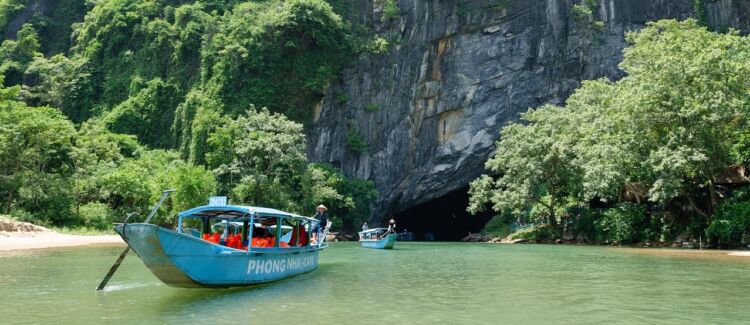 28 ofiar wypadku łodzi turystycznej w zatoce Ha Long