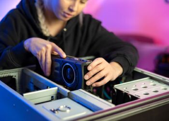 Jak zbudować cichy komputer z potężną kartą RX 7900 XTX?