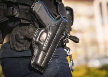 Policja zastrzeliła napastnika z maczetą. Prezydent Sosnowca apeluje o spokój w mieście