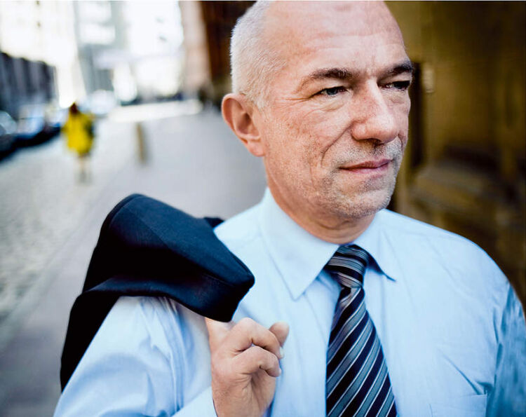 Niesłuszne skazanie - rozmowa z profesorem Zbigniewem Ćwiąkalskim 1 - Polskie Radio Rzeszów Niesłuszne skazanie – rozmowa z profesorem Zbigniewem Ćwiąkalskim