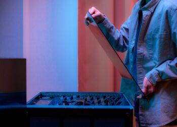 Jakie podzespoły są potrzebne do budowy własnego komputera?