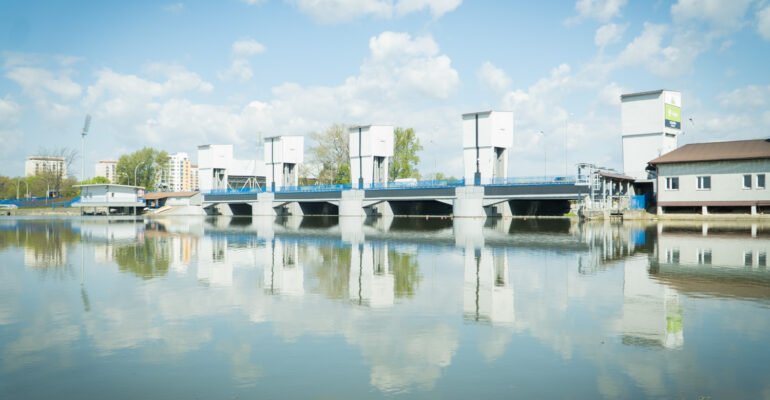 Odmulanie Zalewu Rzeszowskiego to koszt ponad 3,5 mln złotych. Początek prac jeszcze w sierpniu