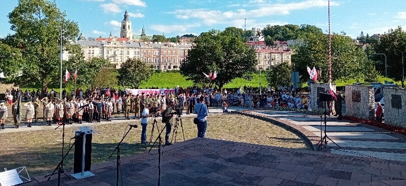 Przemyślanie oddali hołd warszawskim powstańcom [ZDJĘCIA]