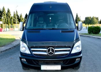 Dwa busy zatrzymane na granicy. Podejrzenia wzbudziły m.in. numery VIN pojazdów