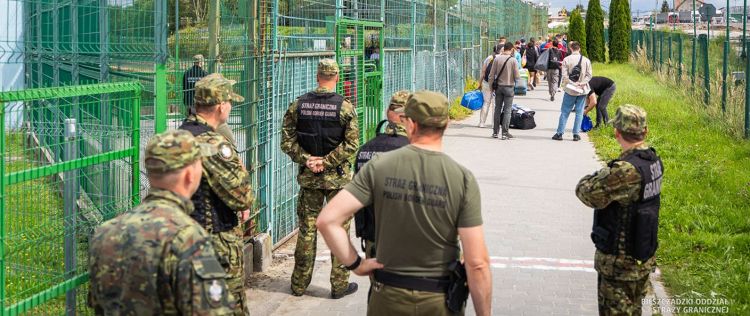 Straż Graniczna wydaliła z Polski 15 obywateli Ukrainy wielokrotnie karanych za przestępstwa i wykroczenia [WIDEO]