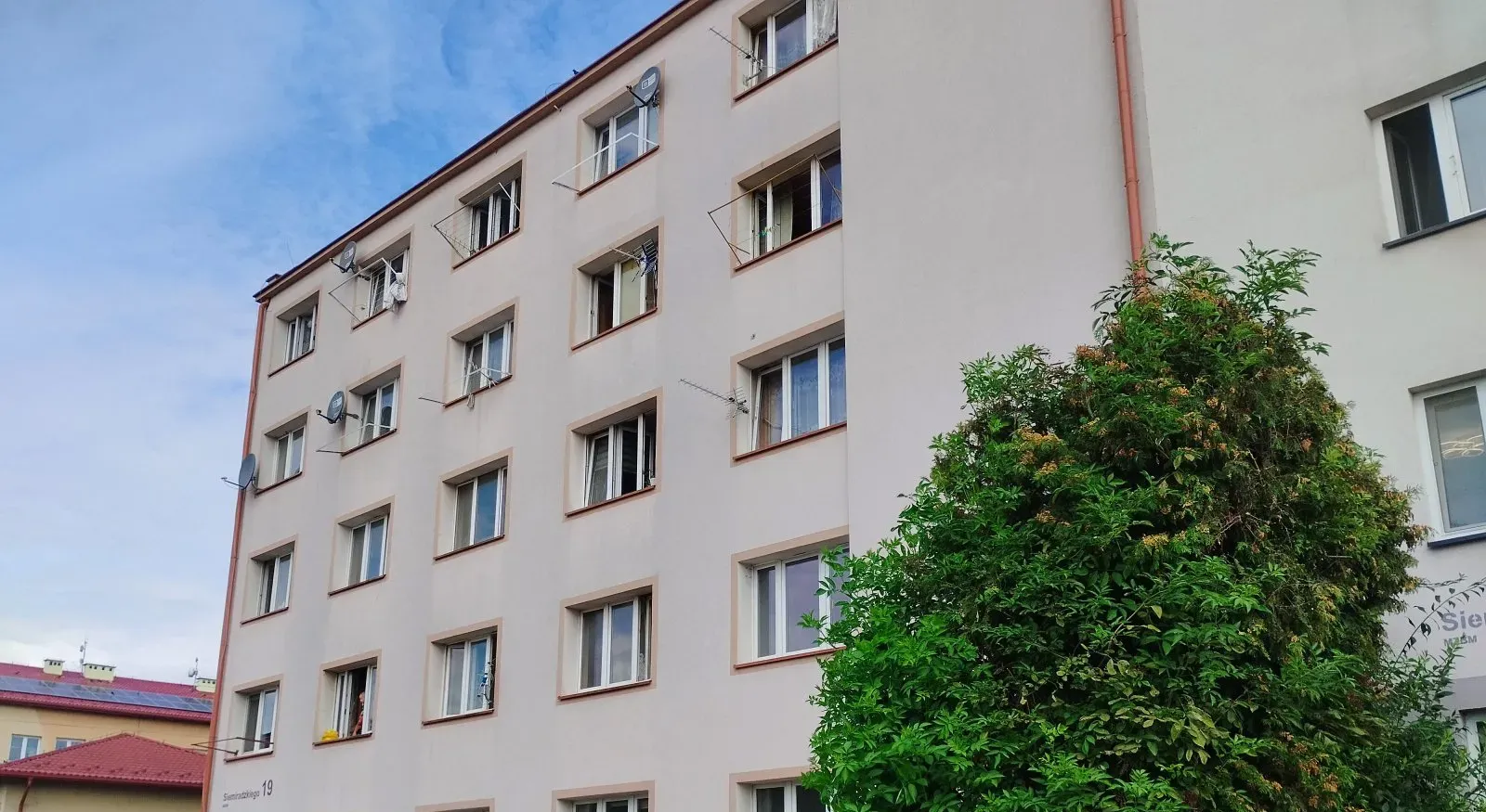 Lokatorzy bloku przy ul. Siemiradzkiego mogą wrócić do mieszkań