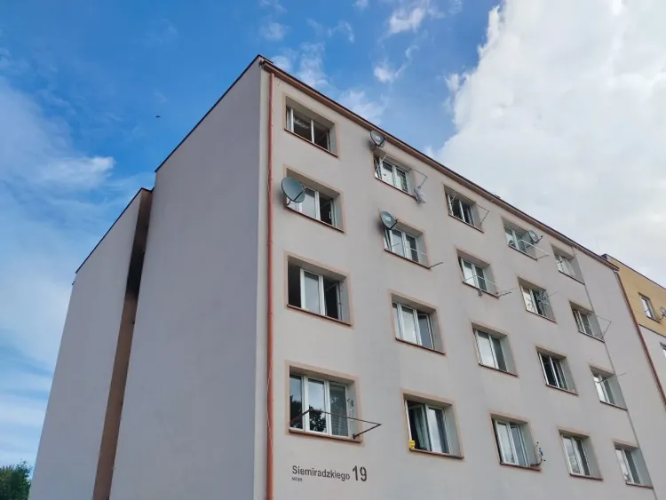 Lokatorzy bloku przy Siemiradzkiego w Rzeszowie nie wrócą na razie do swoich mieszkań