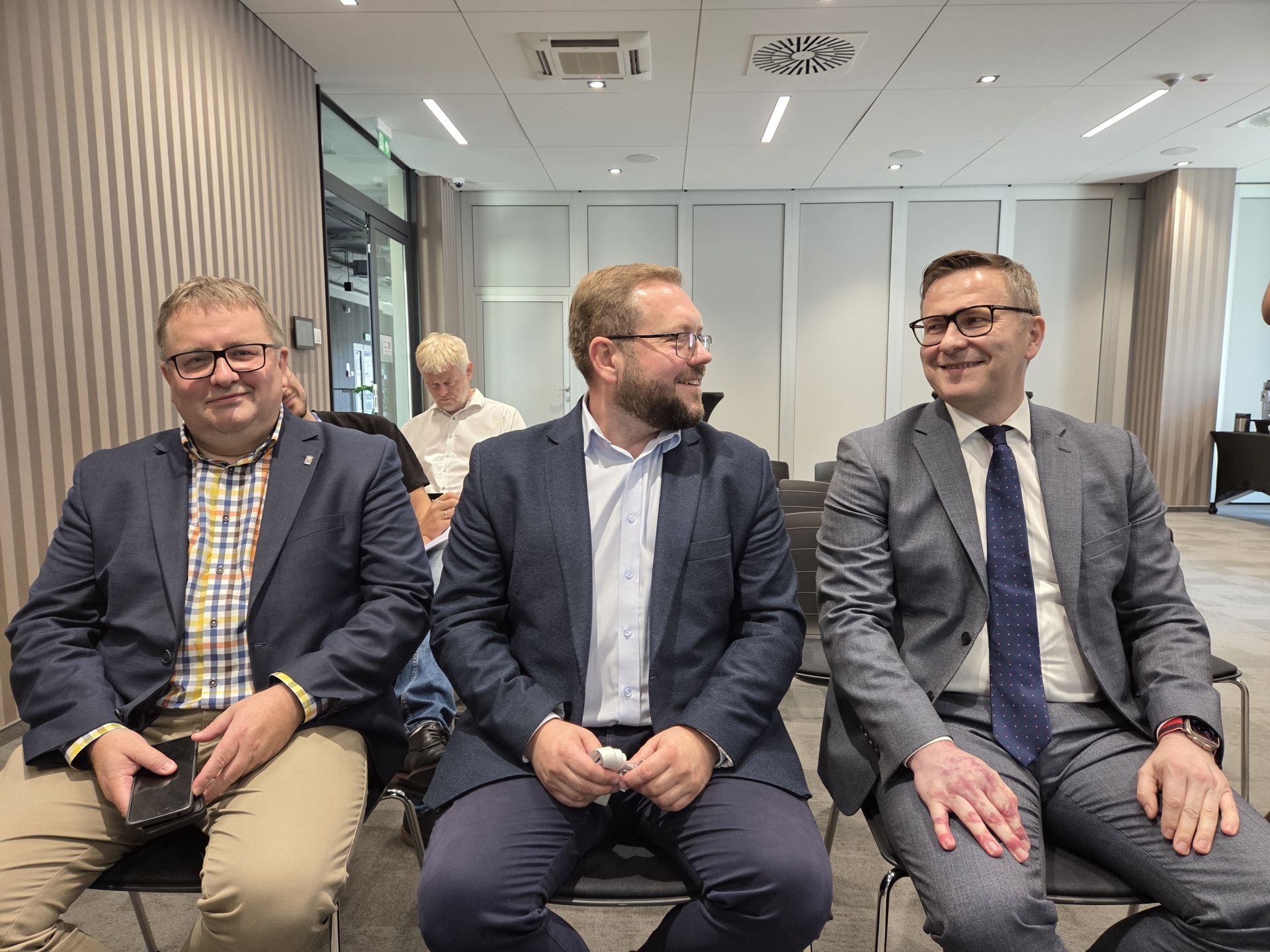 Podkarpackie instytucje wchodzą do klastra 8Foundry-Alliance 6 - Polskie Radio Rzeszów Podkarpackie instytucje wchodzą do klastra 8Foundry-Alliance