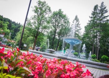 Dwudniowa zabawa dla kuracjuszy i mieszkańców Rymanowa-Zdroju