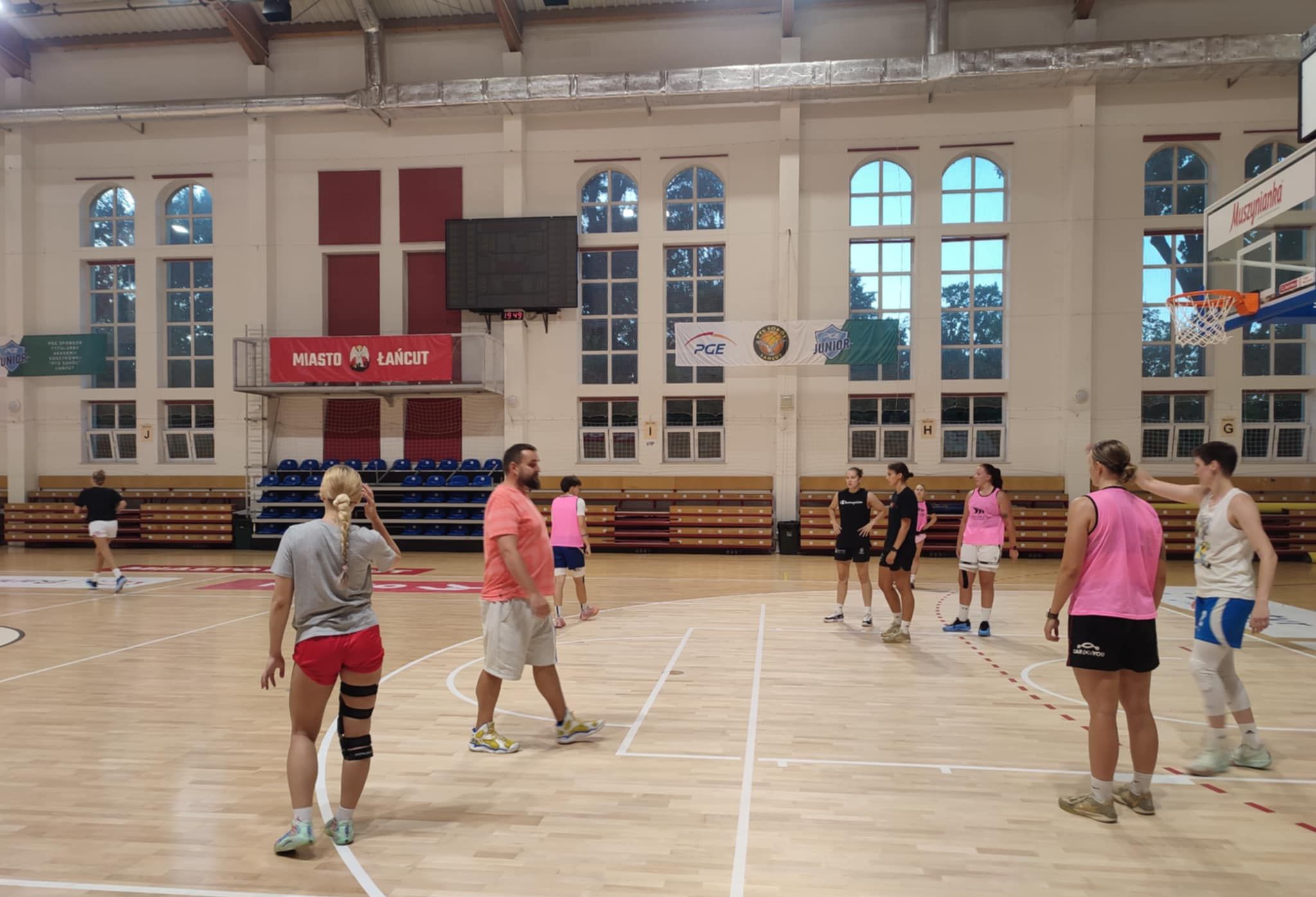 Łańcuckie koszykarki w rozgrywkach I ligi już pod nową nazwą