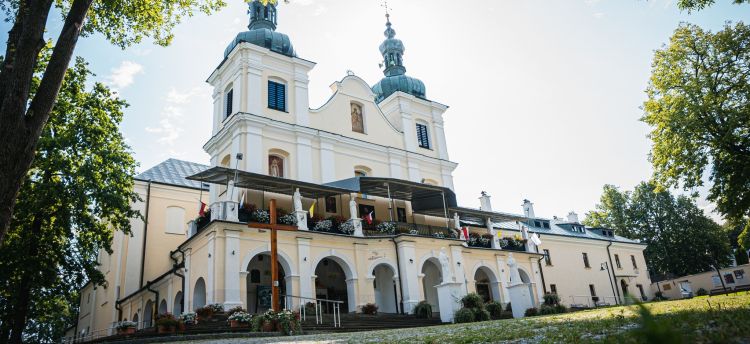 W Kalwarii Pacławskiej rozpoczyna się Wielki Odpust Kalwaryjski 1 - Polskie Radio Rzeszów W Kalwarii Pacławskiej rozpoczyna się Wielki Odpust Kalwaryjski