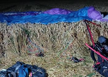 Wypadek paralotniarza w Tarnawce w powiecie przemyskim