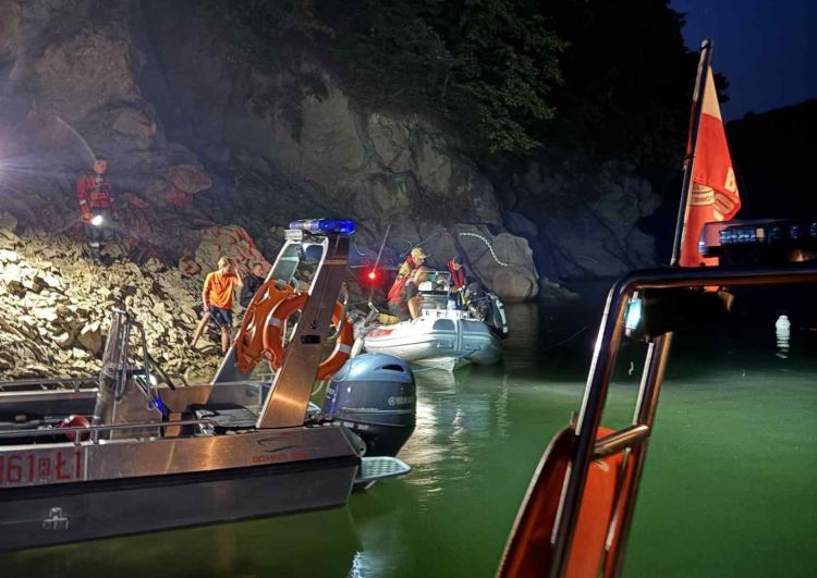 Akcja służb na Jeziorze Solińskim. Ciało 30-letniego mężczyzny odnalezione [AKTUALIZACJA]