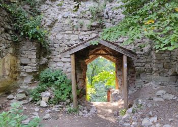 Odkrycia archeologów w ruinach Zamku Sobień