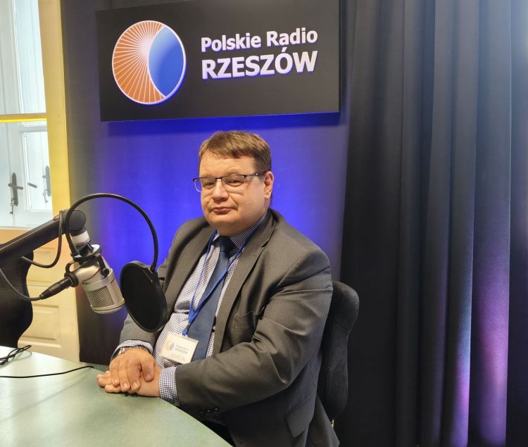 Prof. Adam Reich o tym, jak słońce działa na naszą skórę 1 - Polskie Radio Rzeszów Prof. Adam Reich o tym, jak słońce działa na naszą skórę