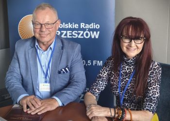Spotkanie klasowe po pięćdziesięciu latach, uczniowie dawnej SP nr 9 w Rzeszowie - Polskie Radio Rzeszów