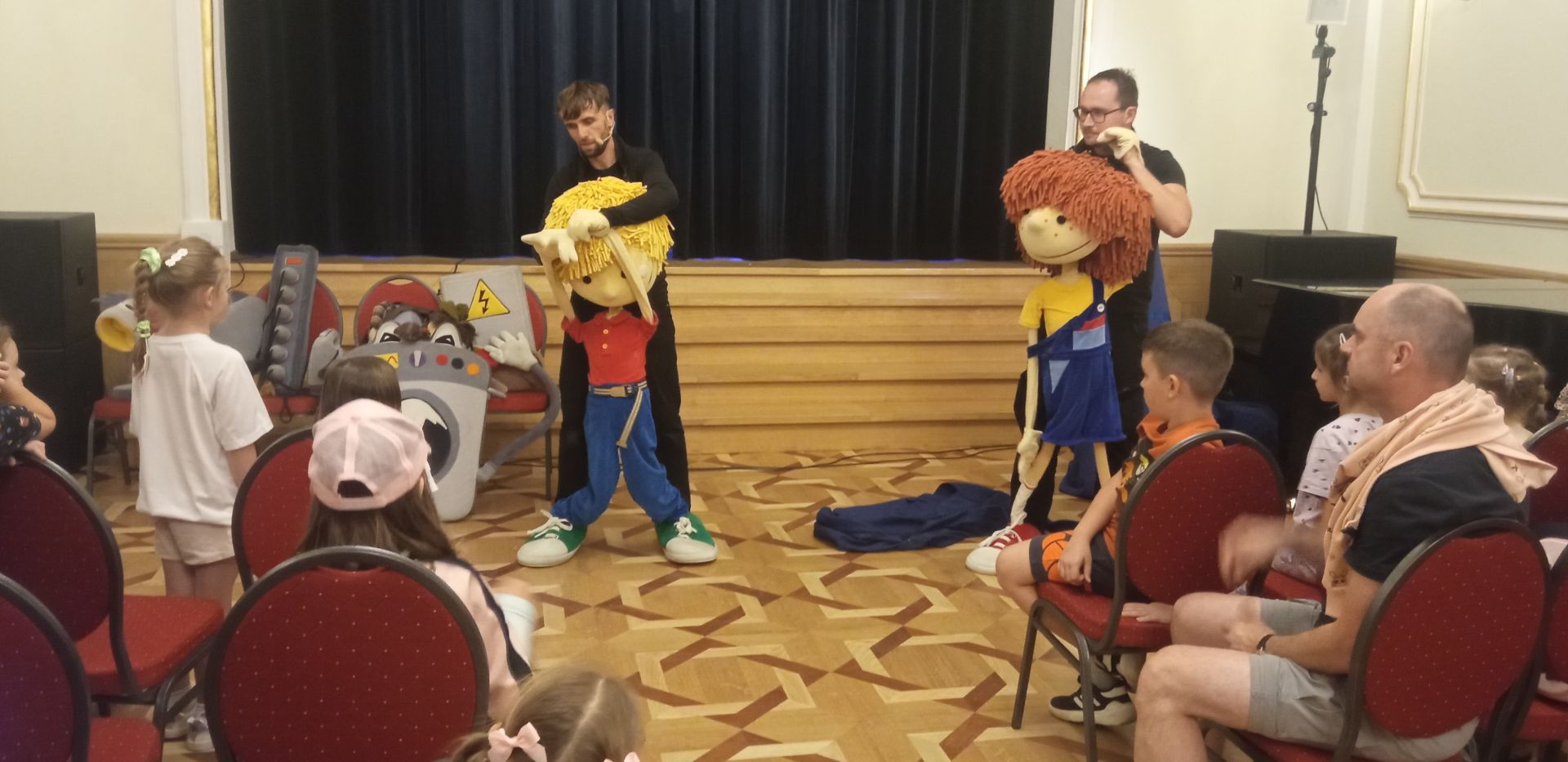 Lalkowy spektakl i warsztaty w Tarnobrzegu. Dzieci poznały tajniki teatru O!Teatr