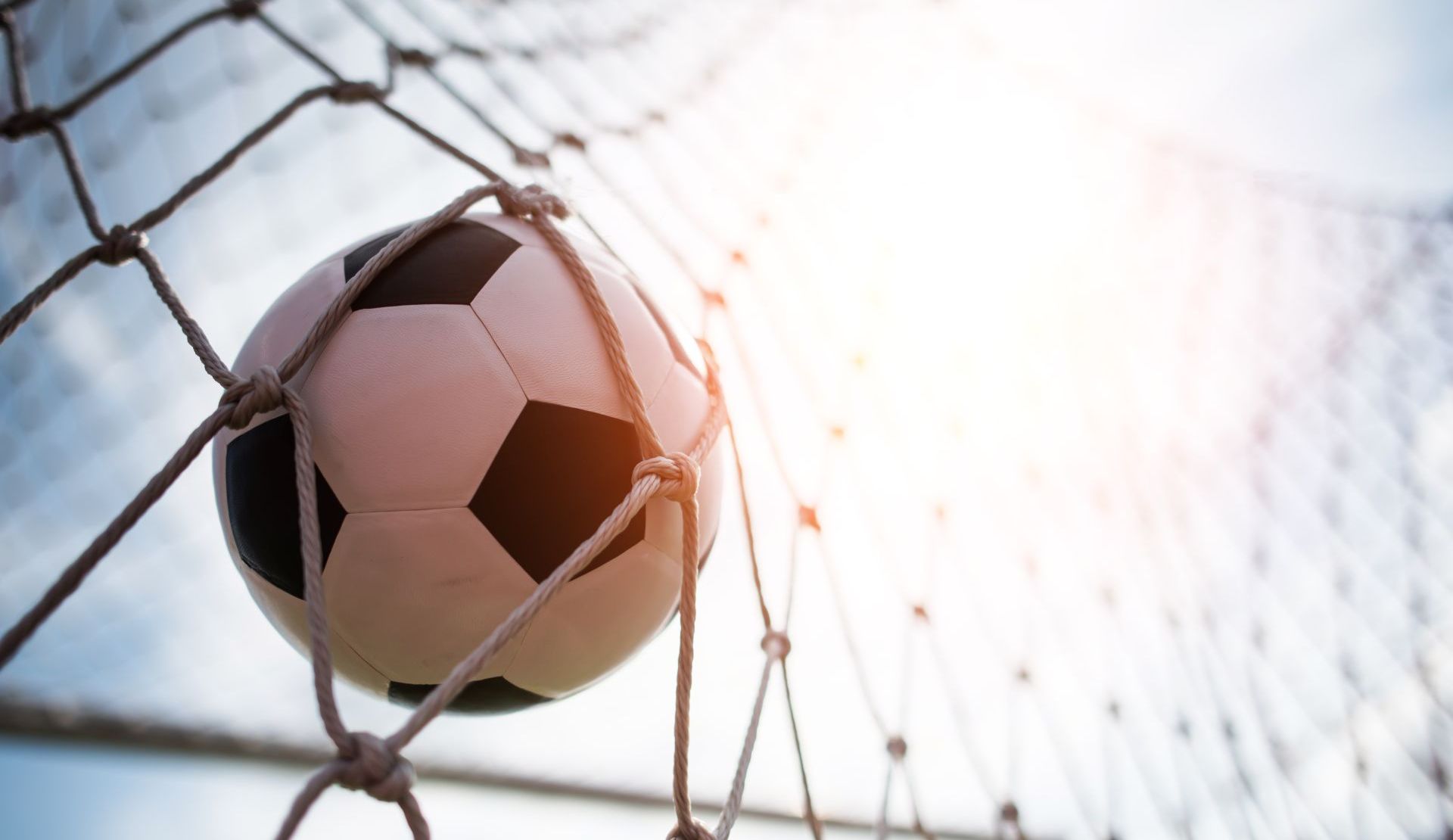 IV Podkarpacki Festiwal Piłki Nożnej Kobiecej w Tarnobrzegu z udziałem Pierwszej Damy