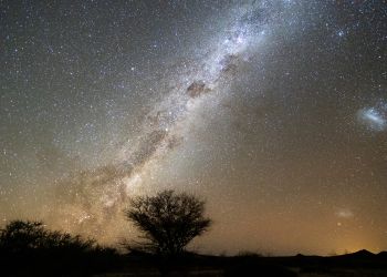 Rzadkie widowisko na niebie: deszcz Perseidów nad Polską