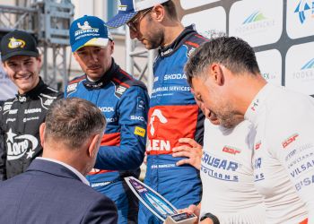 Mikołaj Marczyk z pilotem Szymonem Gospodarczykiem zwycięzcami Rajdu Rzeszowskiego [ZDJĘCIA, RELACJA]