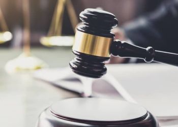 Sąd przedłużył areszt dla 29-latki oskarżonej o brutalny atak na seniorkę