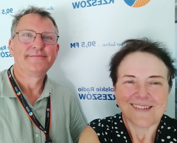 Poezja Piotra Żychowskiego w tomiku „Czas i my”