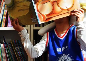 Aktor Artur Barciś i pisarz Wojciech Bonowicz gośćmi podkarpackiego Festiwalu Literackiego „Łączy nas bajka”