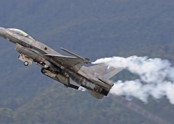 Katastrofa lotnicza w Radomiu. Pokazy Air Show odwołane [AKTUALIZACJA]