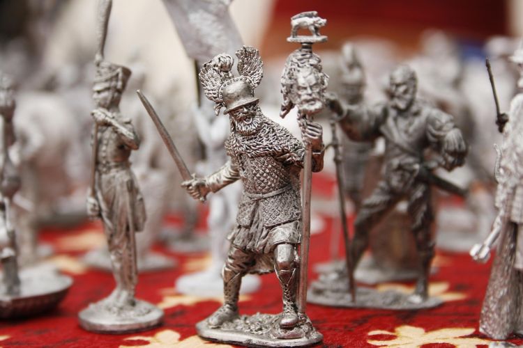 Dzieje ołowianego żołnierzyka. Wykład towarzyszący wystawie broni w wersji mikro 1 - Polskie Radio Rzeszów Dzieje ołowianego żołnierzyka. Wykład towarzyszący wystawie broni w wersji mikro