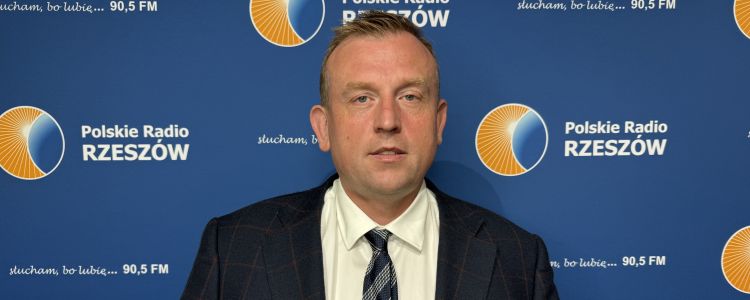 T. Buczek: Prezydent nie powinien podpisywać ustawy wiatrakowej