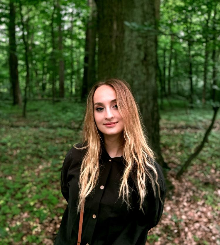 K. T. Writz, „Skradzione szepty”. Debiut literacki Katarzyny Kornagi