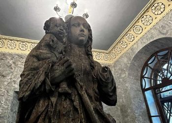 Rzeźbę Madonny z Dzieciątkiem z 1520 roku można oglądać w Muzeum w Przeworsku