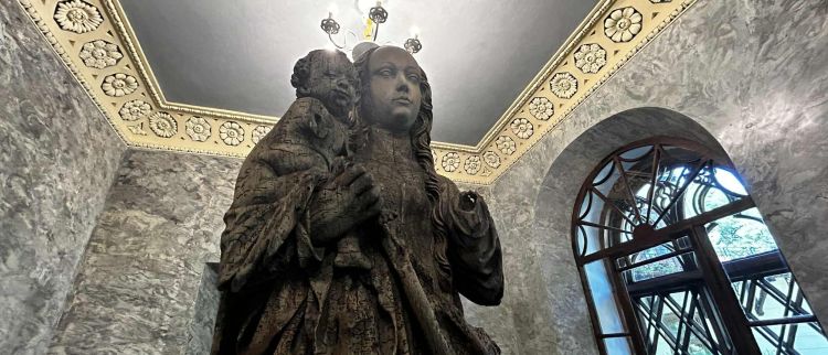 Rzeźbę Madonny z Dzieciątkiem z 1520 roku można oglądać w Muzeum w Przeworsku