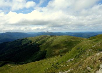 Bieszczady kuszą pogodą, ale możliwe burze. GOPR apeluje o ostrożność