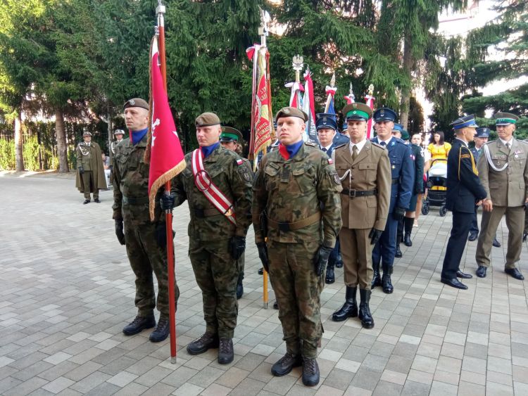 Obchody Święta Wojska Polskiego w Rzeszowie [ZDJĘCIA] - Polskie Radio Rzeszów