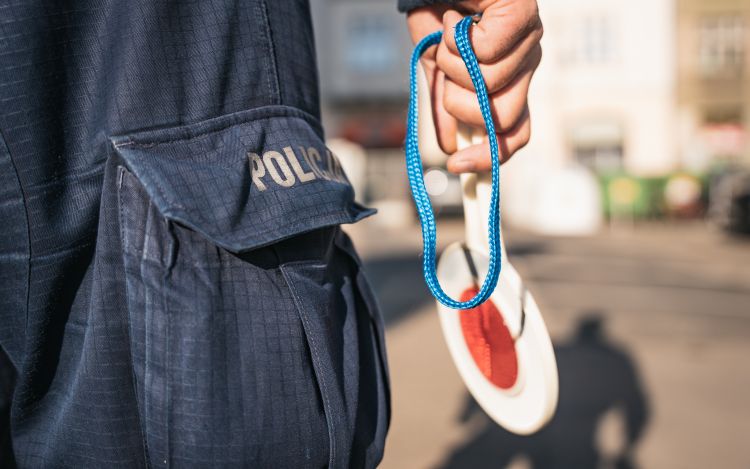 Akcja rzeszowskiej policji: 136 mandatów za wykroczenia na rowerach i hulajnogach