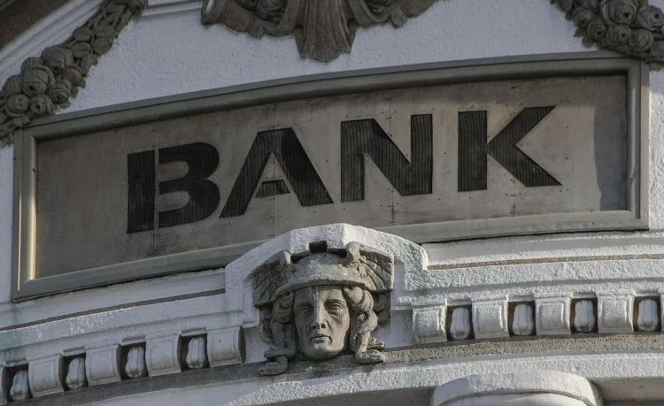 Sikorski: Polska gotowa do ubezpieczenia Belgii na wypadek rosyjskich pozwów ws. aktywów