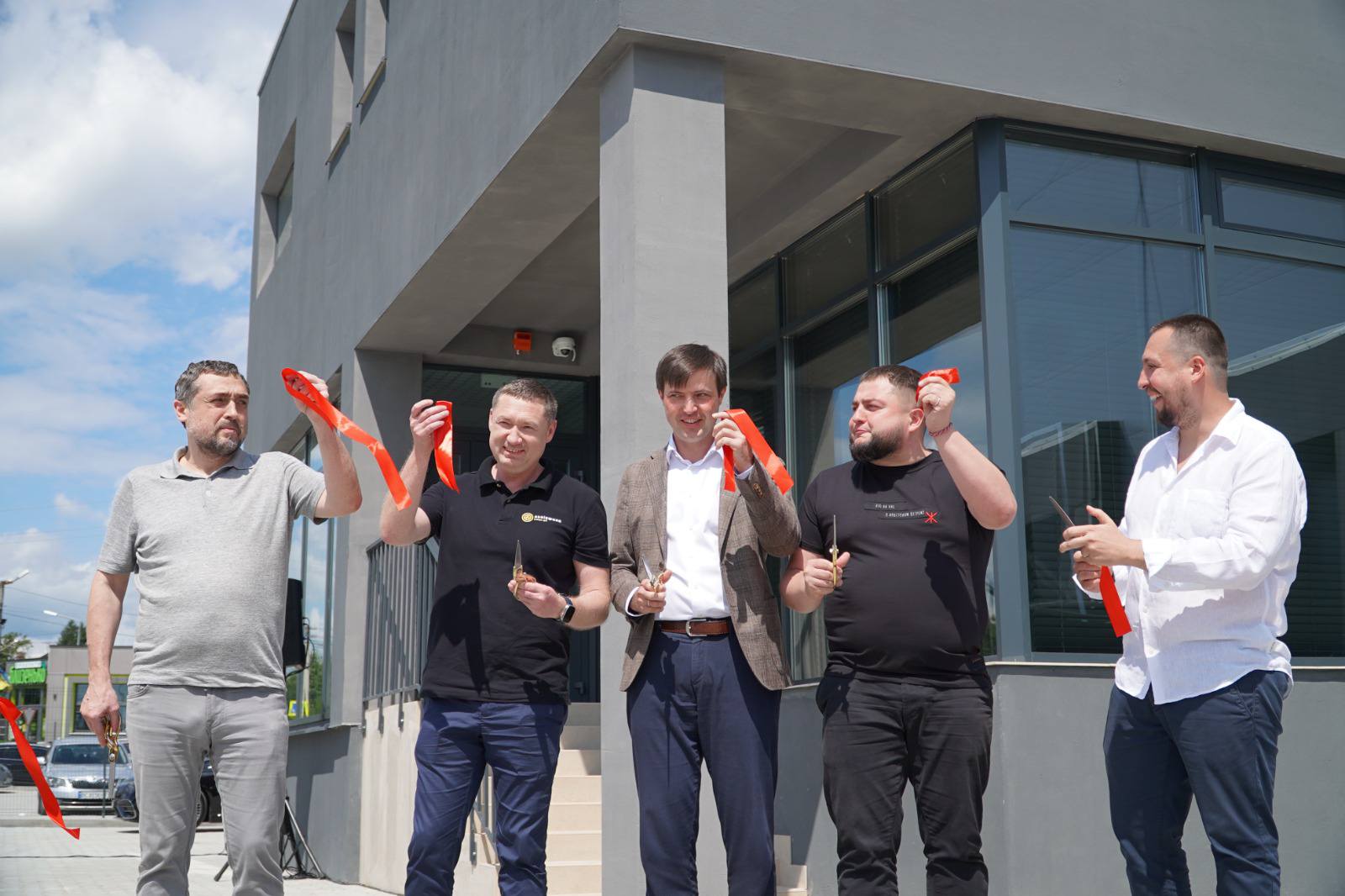 Nowy zakład przetwórstwa ryb otwarto w obwodzie lwowskim – 300 miejsc pracy i plany eksportu do UE - Polskie Radio Rzeszów