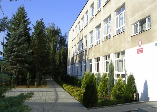 Nowe sale, biblioteka i świetlice – rozbudowa Szkoły Podstawowej nr 21 w Rzeszowie