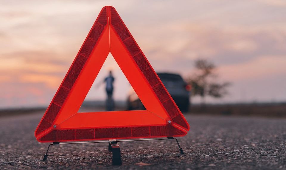 Potrącenie pieszej w&nbsp;Zarębkach – kobieta z&nbsp;obrażeniami trafiła do&nbsp;szpitala