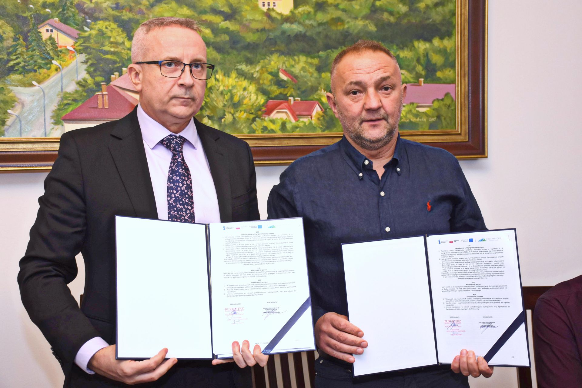 Nowe chodniki i ścieżki rowerowe w Sędziszowie Małopolskim – umowa podpisana - Polskie Radio Rzeszów