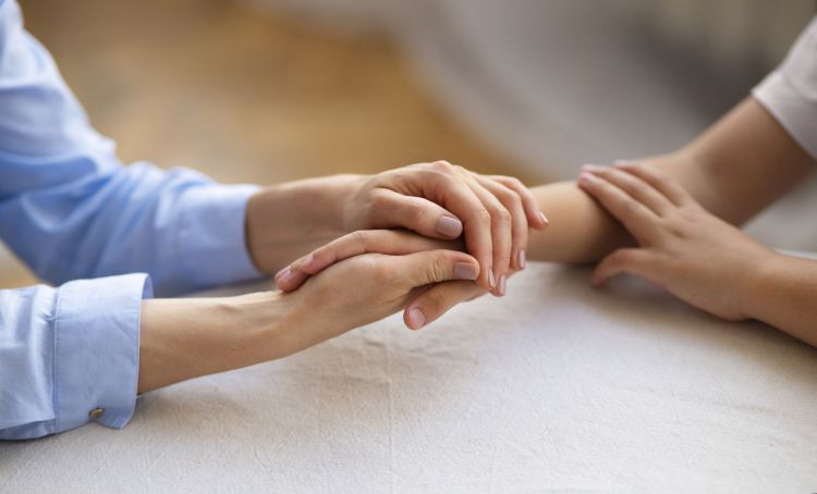 120 mln zł na&nbsp;pomoc ofiarom przestępstw. Rusza konkurs dla NGO