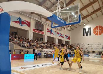 Z kłopotami, ale zwycięska inauguracja koszykarskiego sezonu dla Sokoła Łańcut